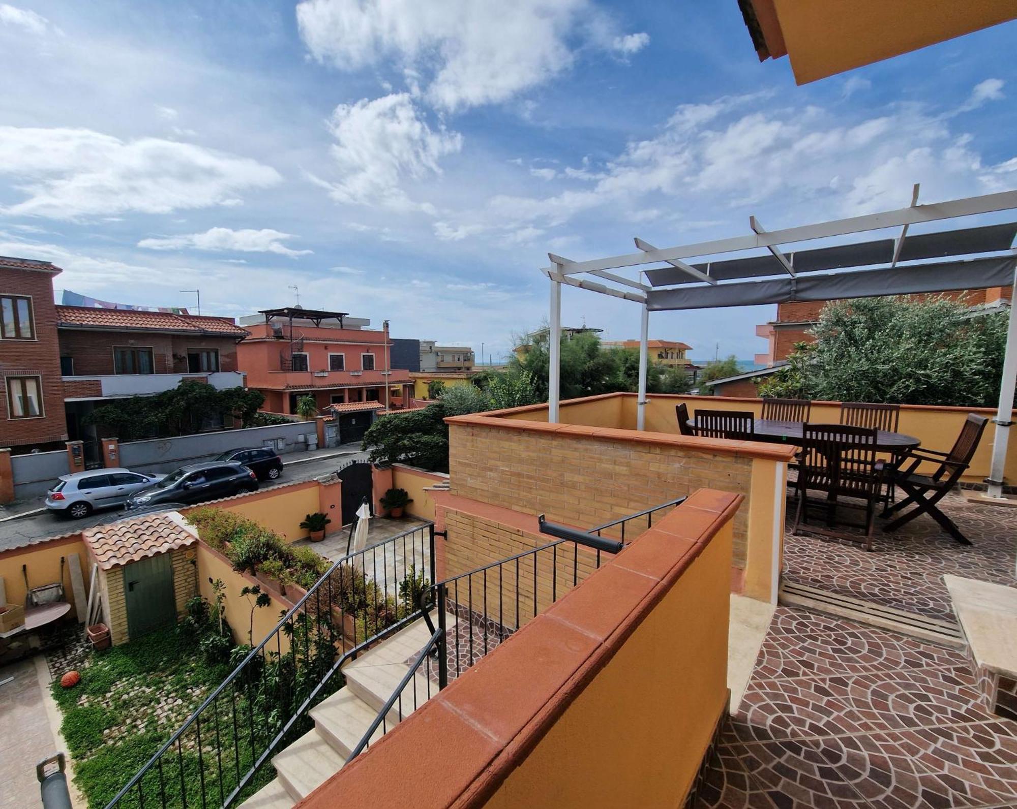 Vista Mare House Apartment Fiumicino Exterior photo