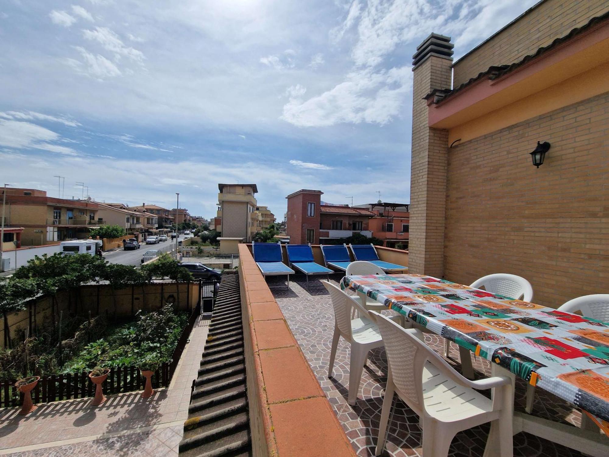 Vista Mare House Apartment Fiumicino Exterior photo